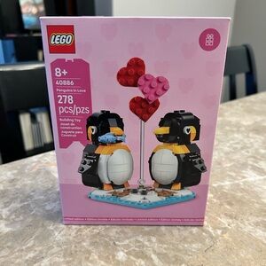 LEGO Penguins in Love - Limited Edition 40886